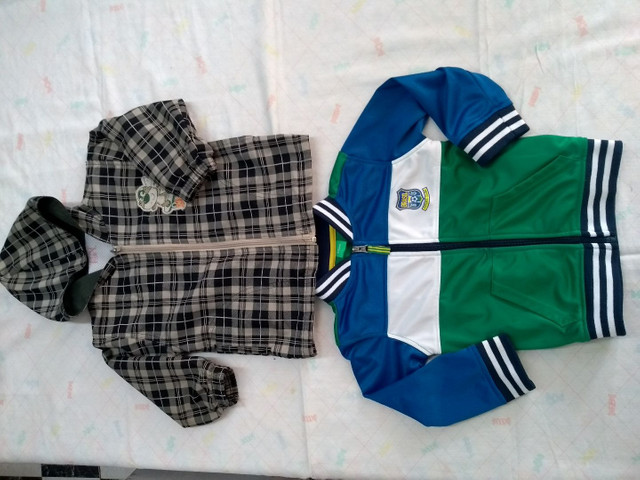 Blusas tamanho 1 2 $10 as duas