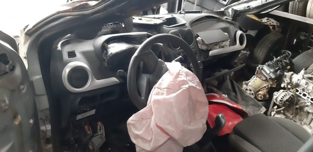 Sucata Montana LS 1.4 2014 para retirada de peças DL136 - Foto 5