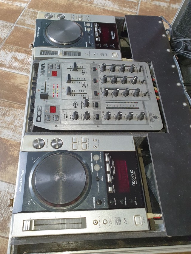 Par Cdj 200 Pioneer + Mixer VMX 300