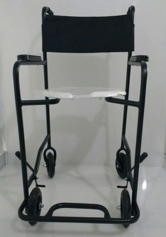 Locação de cadeira de rodas e banho - Foto 2