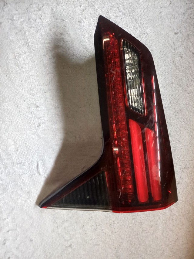 Lanterna da tampa traz:Honda Hrv 16/19 - Foto 2