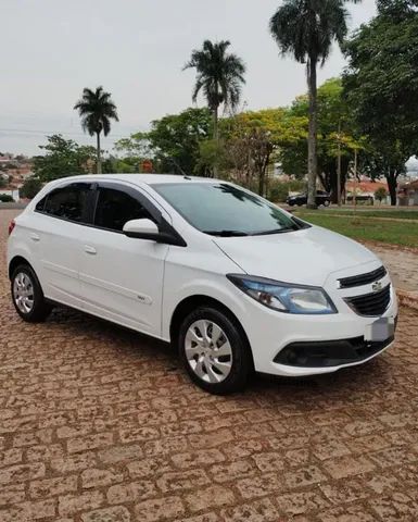 VENDO ONIX LT 1.4 PARCELO NO BOLETO/PROMISSÓRIA 
