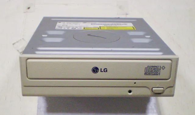Leitor de CD portátil EXP3361/00C