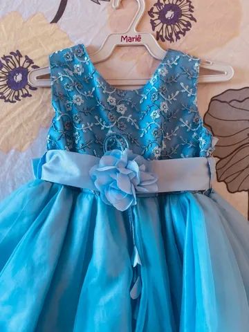 Vestido Infantil Branco e Vermelho Floral Luxo Princesa Dama