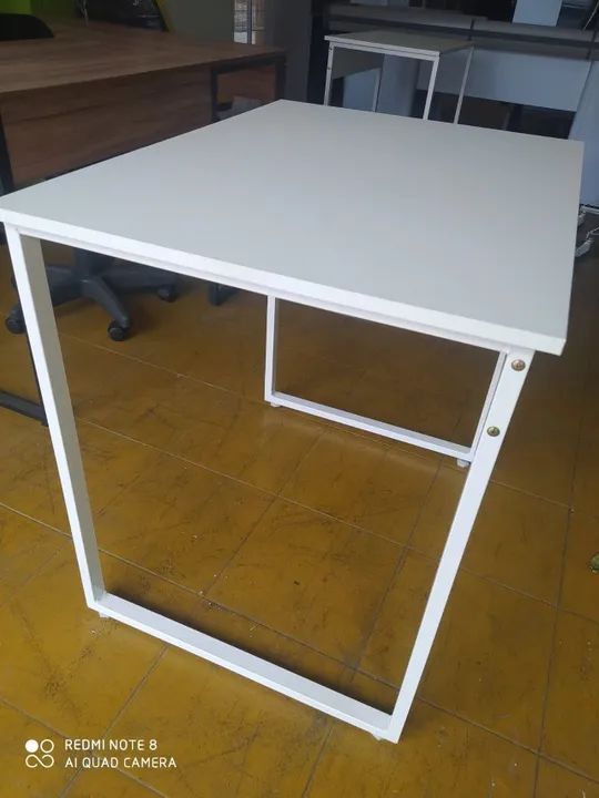 Mesa escrivaninha de 1,20 - Foto 2