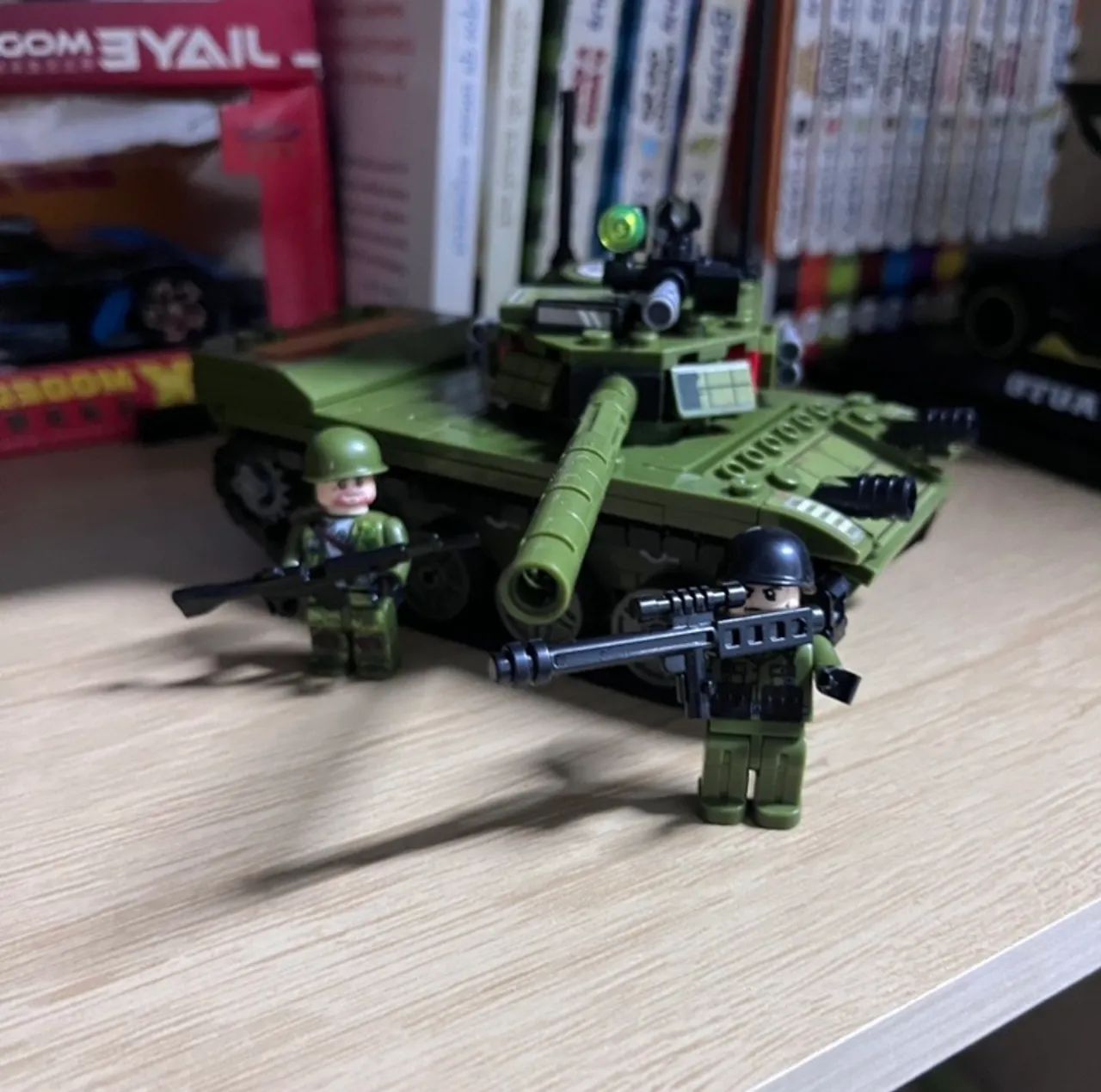 Tanque de Guerra T-85 de Lego NOVO - Foto 2