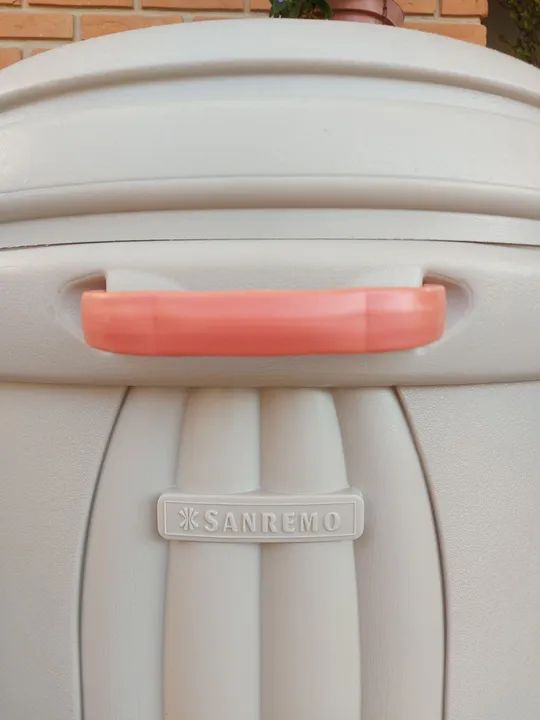 Cesto para Lixo com Tampa e Alças - 140L SANREMO - Foto 2