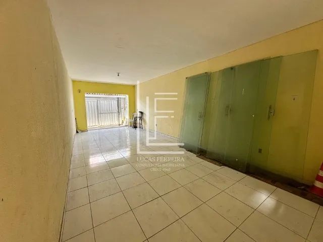 Ótima casa no Farol com 165m² e 02 suítes com varanda e 01 com closet - Foto 4