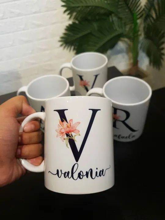 Caneca Personalizada com nome e letra inicial  - Foto 3