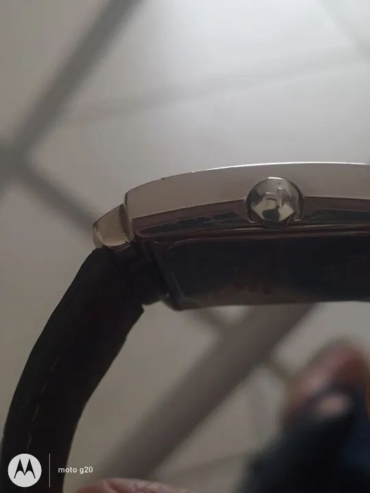 Relógio tissot social