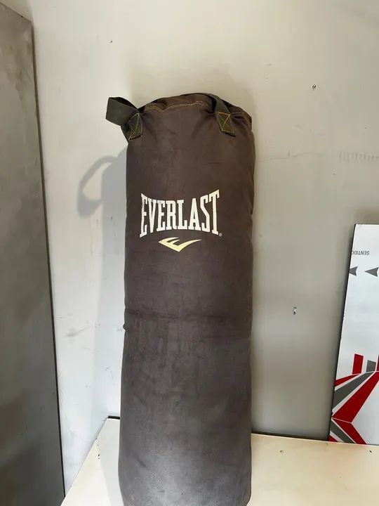 Saco de pancada everlast