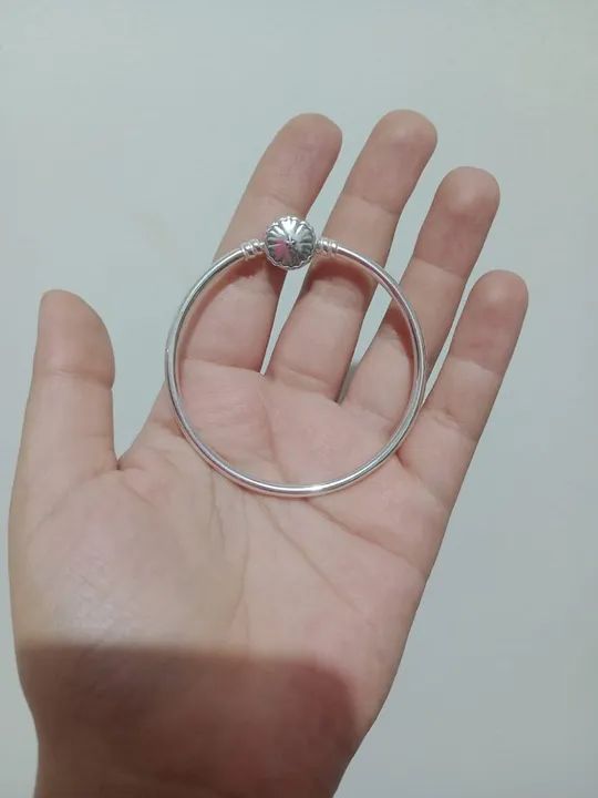 Pulseira Pandora Original com Encanto de Flocos de Nevelor - Foto 3