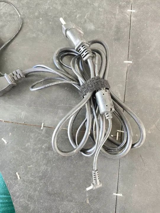 Fonte de netbook 19V 2,1A - Foto 2