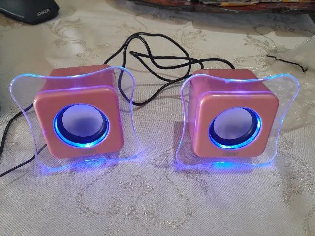 Mini caixa de som multimídia Pixxo Rosa. - Foto 5