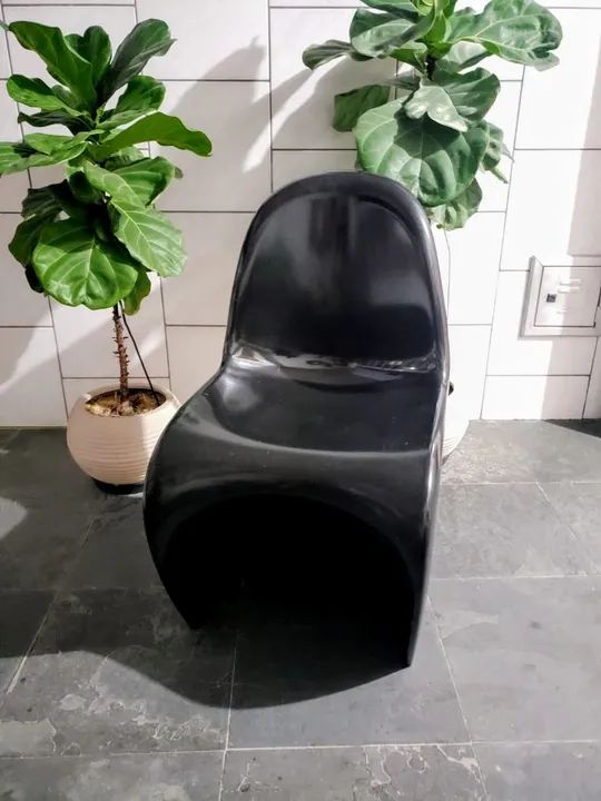 Cadeira Pantone Curve Design Preta  - Foto 5