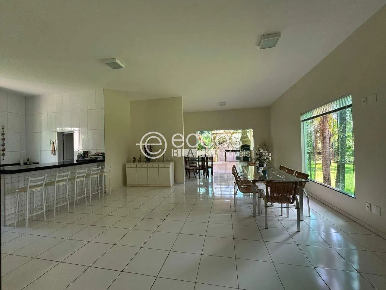 Casa em condomínio à venda, 4 quartos, 2 suítes, 4 vagas, Tocantins - Uberlândia/MG - Foto 3