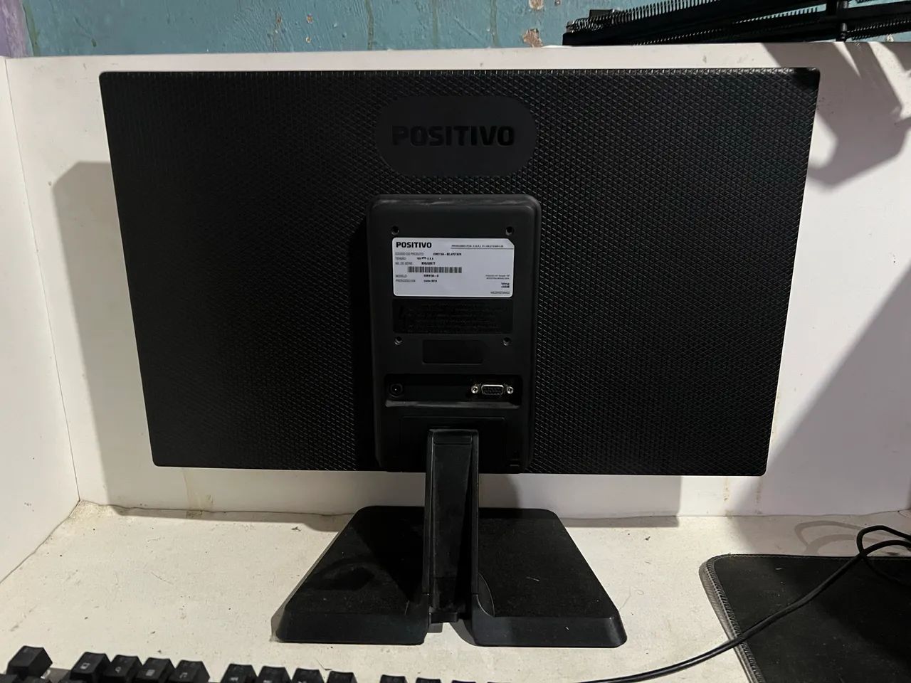 Positive 19 Inch Monitor PERFECT!!!64264604312705124