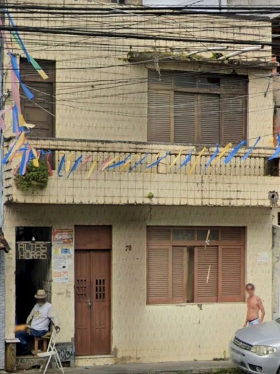 Vendo Terreno com casa na Liberdade 