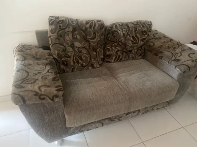Sofá 2 lugares 