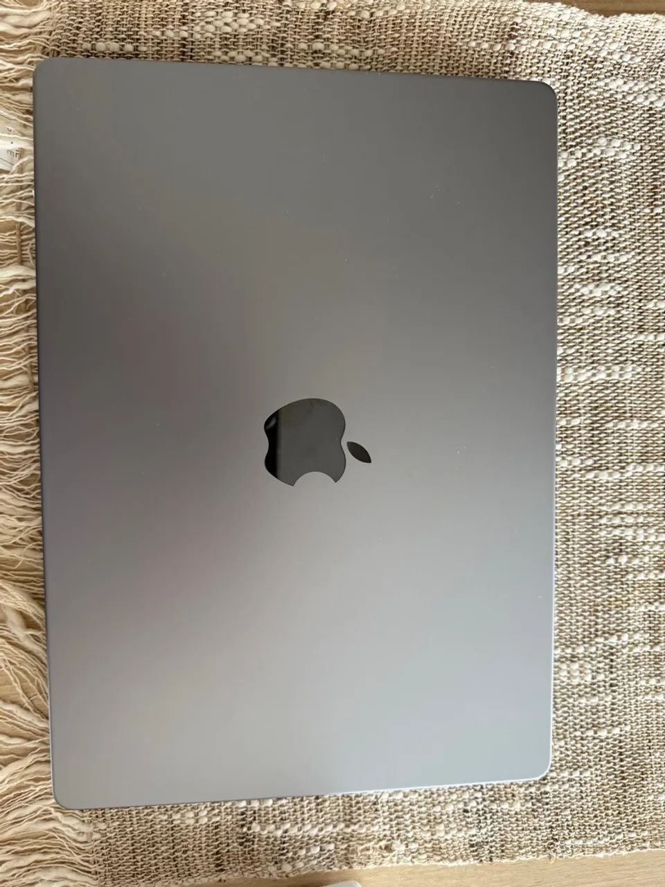 MacBook Pro M2 - 16 GB de ram/ 512 GB de disco.