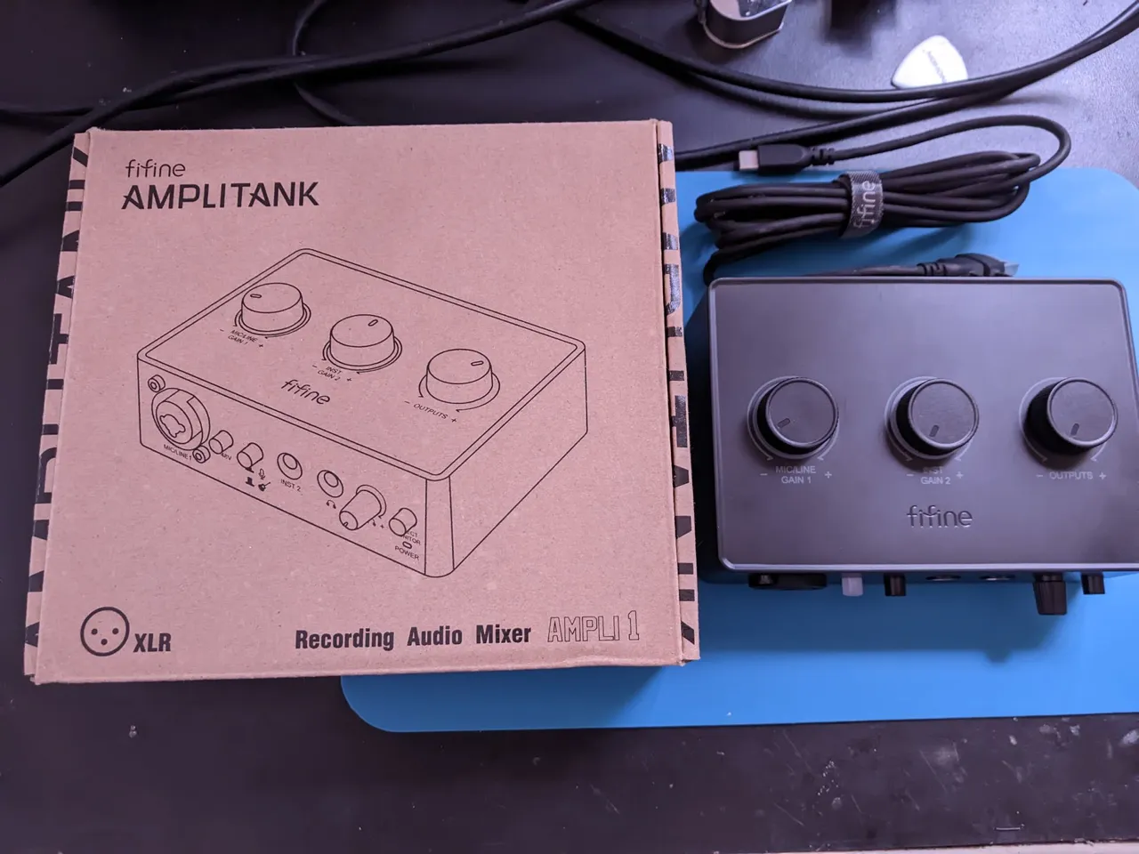 Interface de Áudio FIFINE AmpliTank SC1