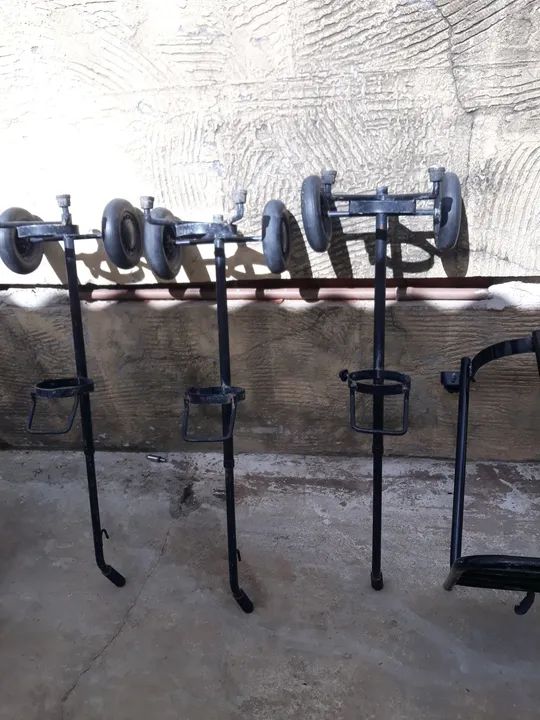 Carrinhos de mão para transporte de cilindros - Foto 6