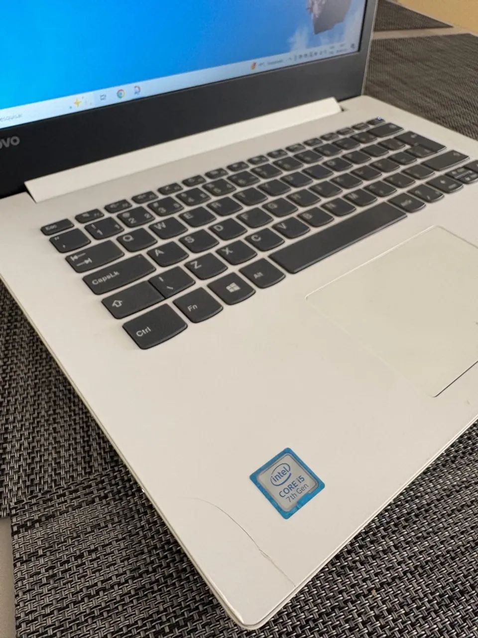 Notebook - Pronto pra uso, com carregador e mouse - Foto 4