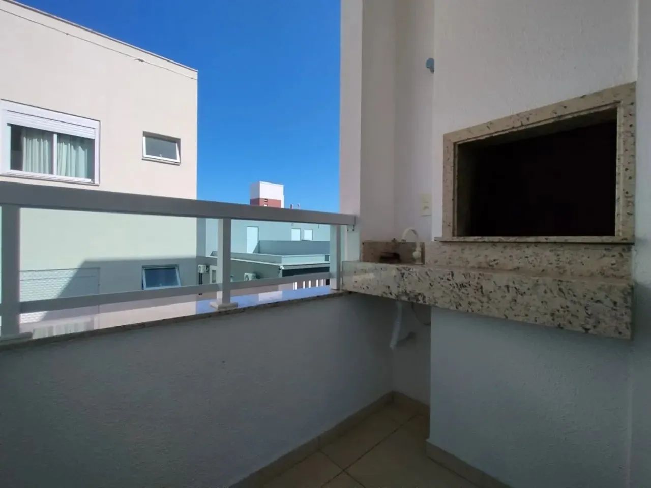 Apartamento de 2 dormitórios no Rio Tavares - Foto 2