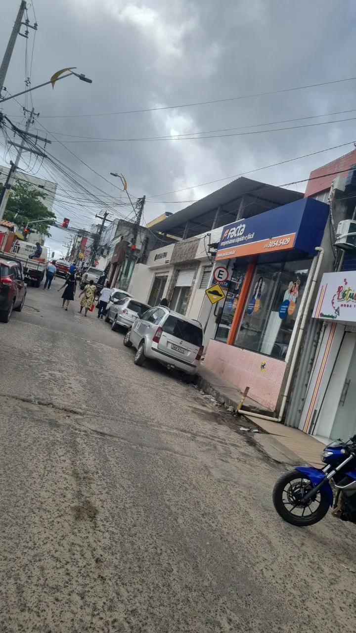Alugo loja em camacari, centro, rua adelina de sa