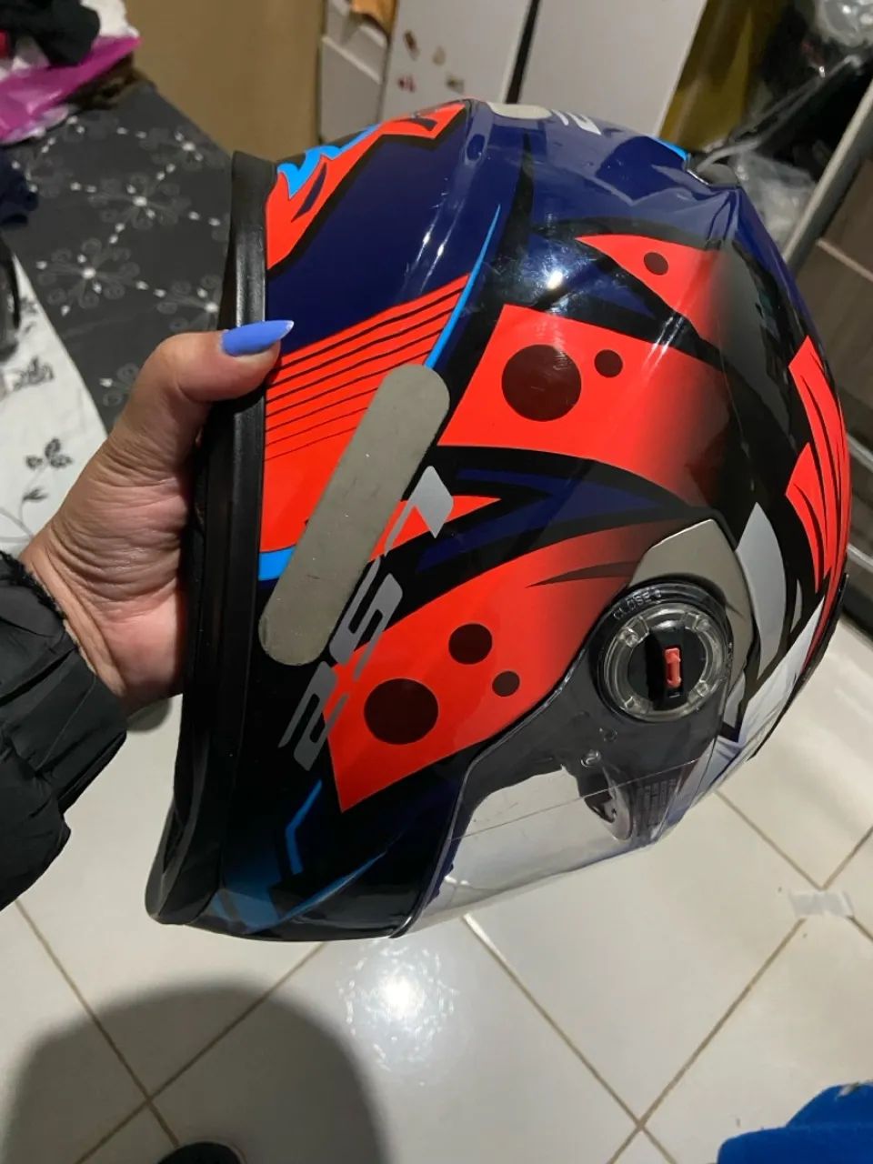 Capacete Ls2 star e tribal tamanho 58 - Foto 2