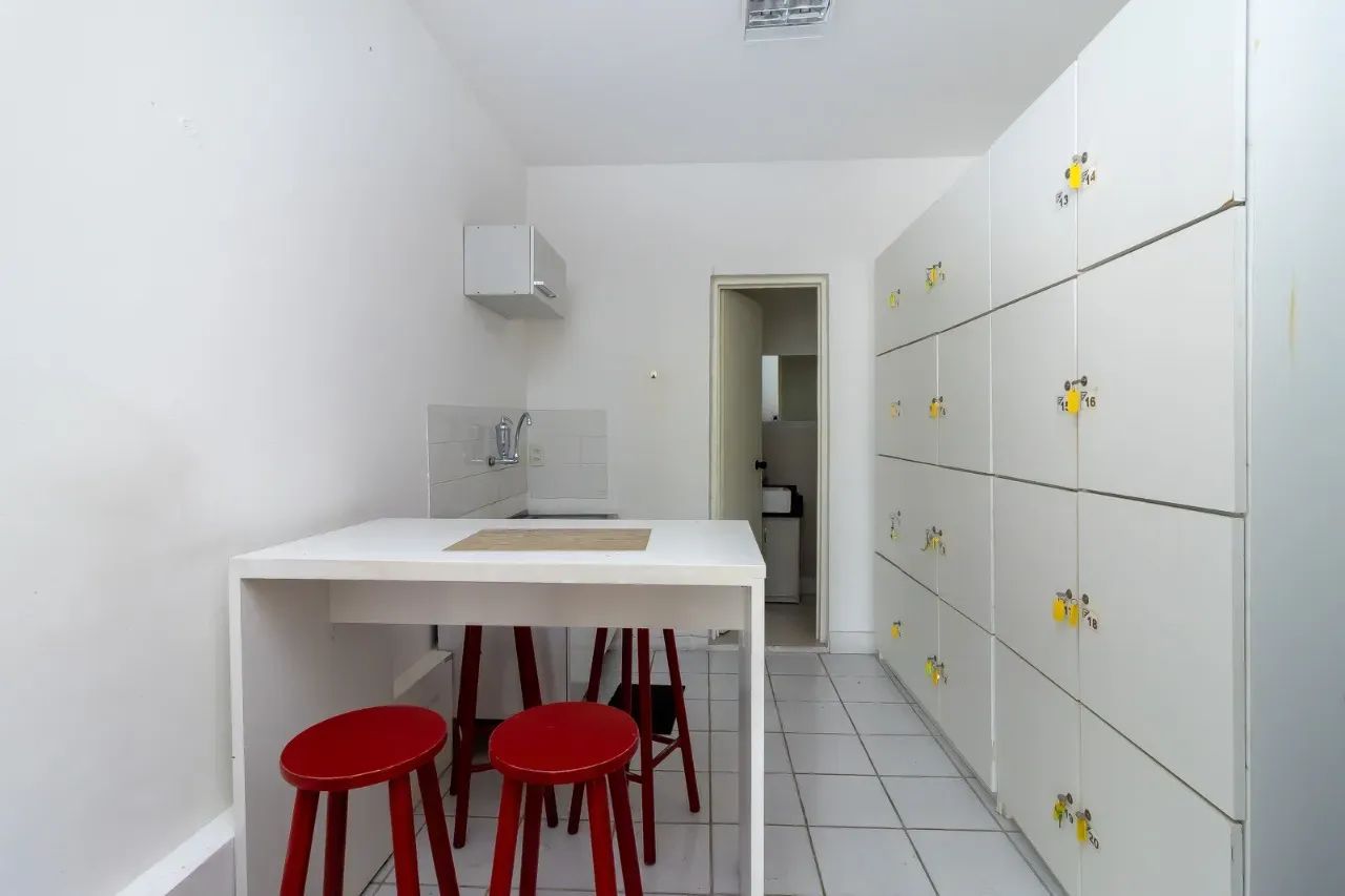 Venda de Loja em Porto Alegre-RS, bairro Praia de Belas com 76m² Área Const. e 88m² Área T - Foto 6