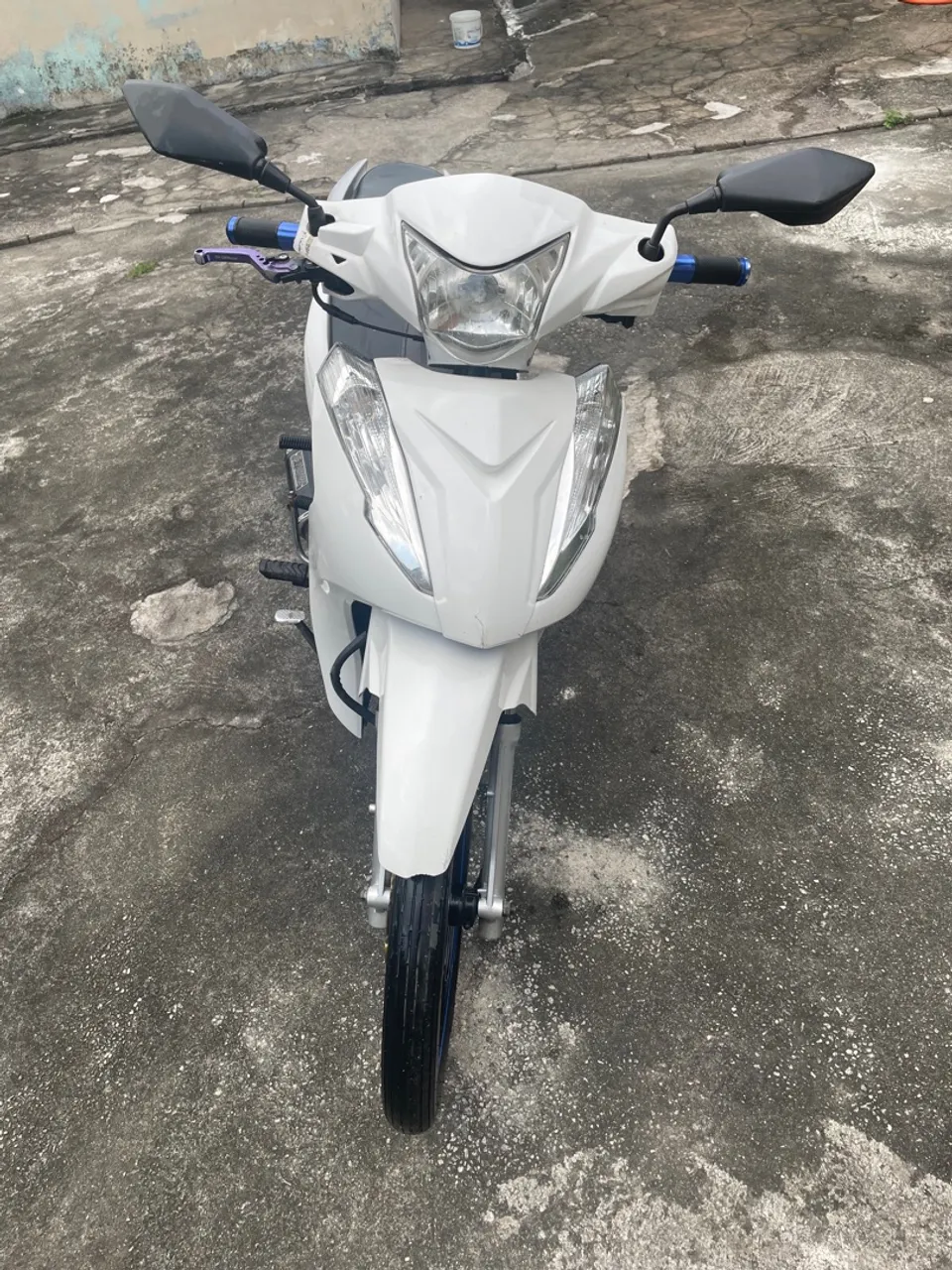 Motos SHINERAY RAY 50 no Brasil
