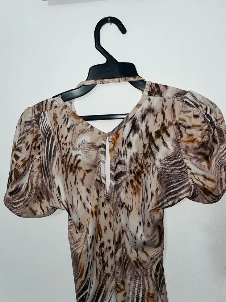 Vestido com estampa animal print - tamanho único