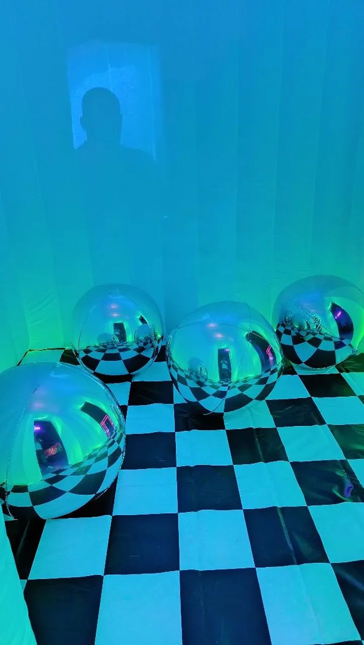 Cabine Inflável com LED - Ideal para Locação em Festas e Eventos - Foto 5