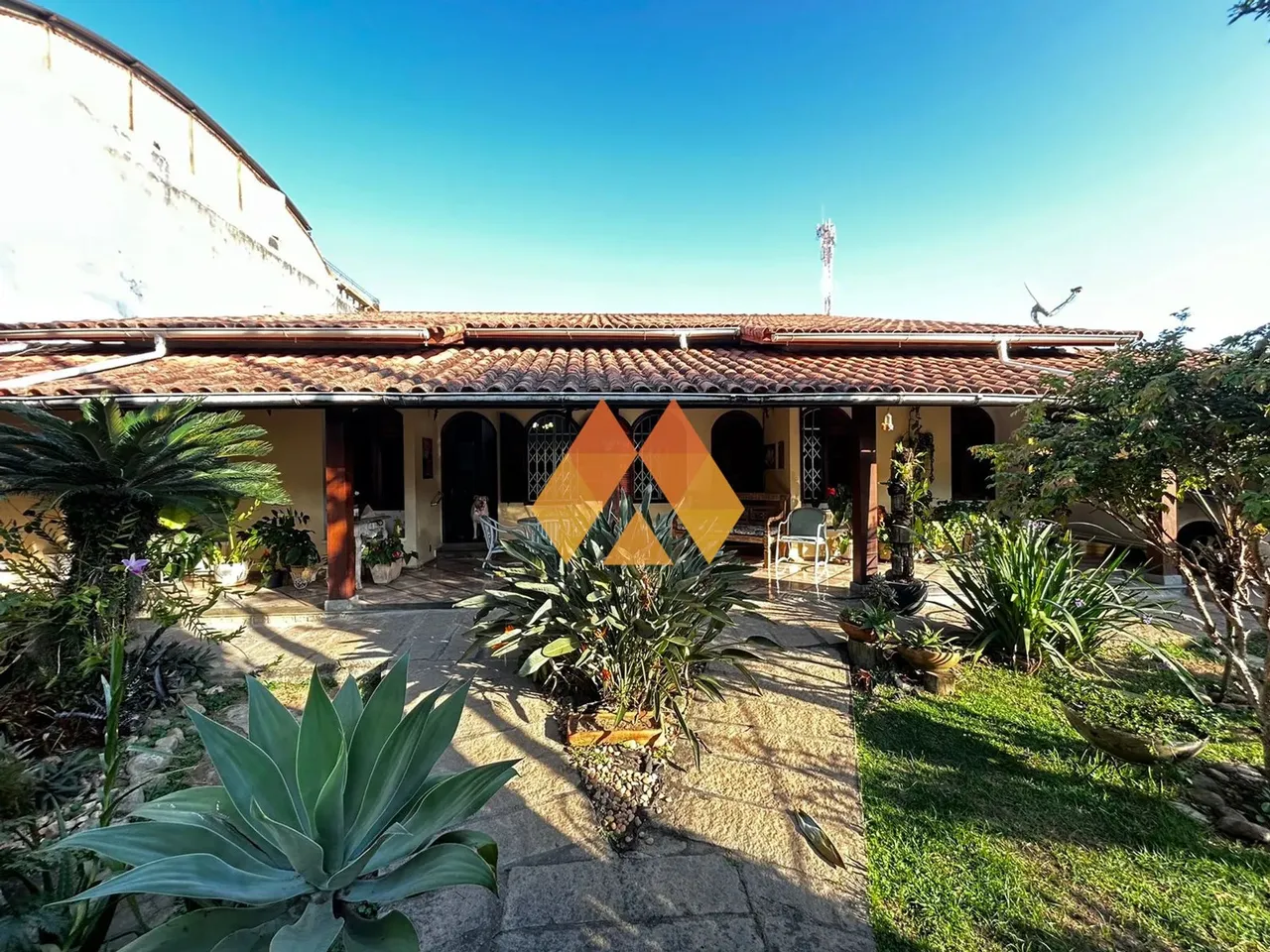 Centro | Excelente casa comercial de 390m² para locação no coração da cidade!!!