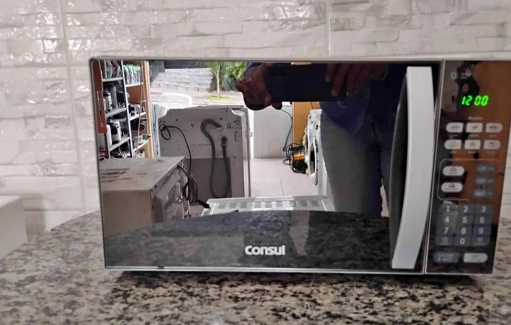 MICRO-ONDAS CONSUL ESPELHADO