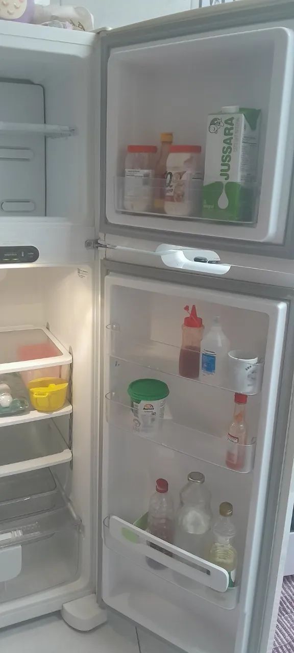 Geladeira frost free Consul com defeito - Foto 3