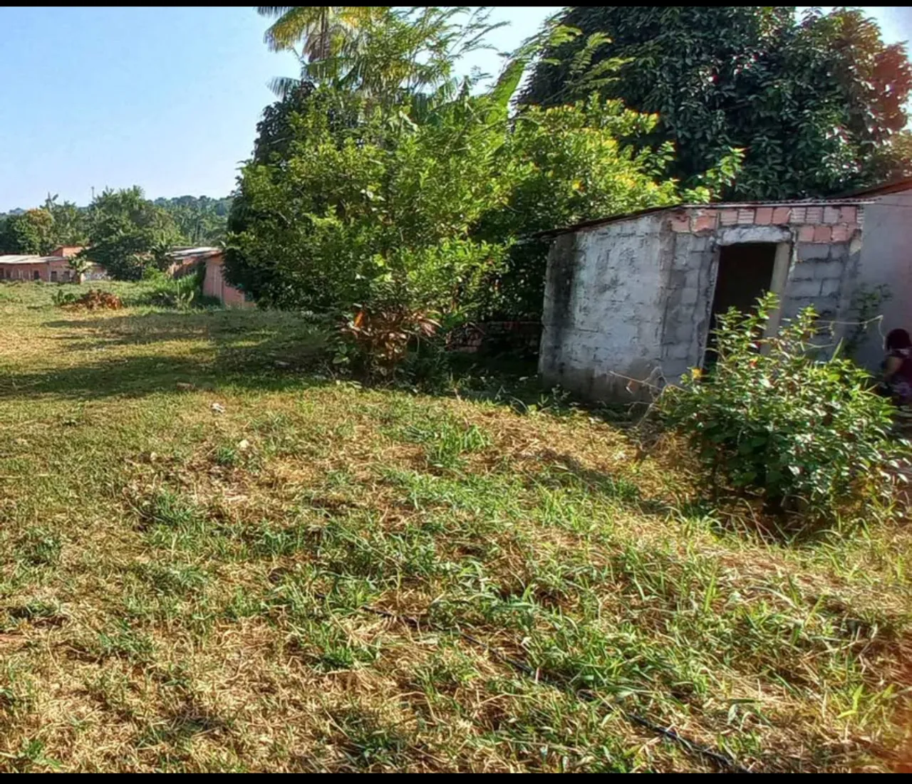 Vendo terreno com poço artesiano