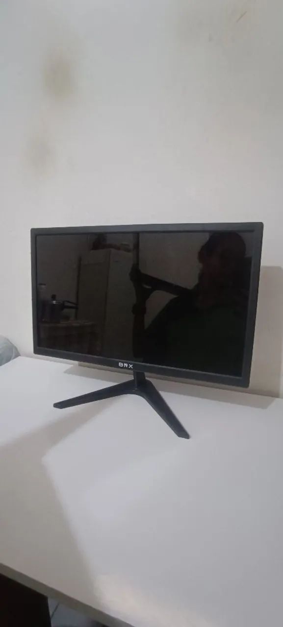 Monitor BRX 21'64520770404866120