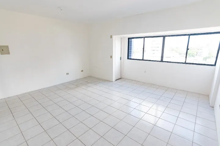 Oportunidade por um Preço Imperdível de Sala Comercial na Zona Central do Recife