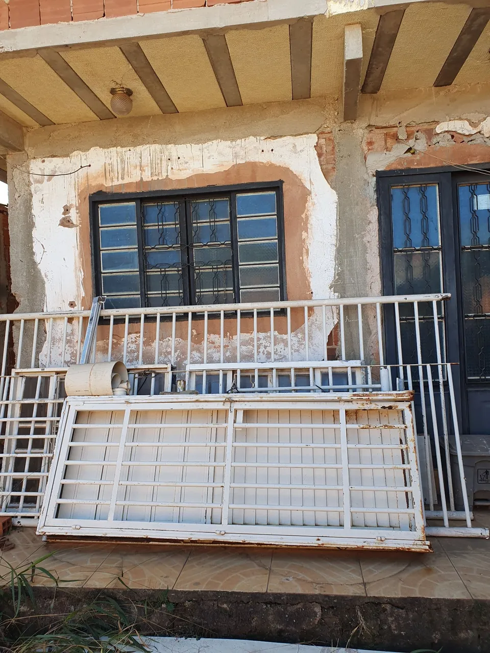 Vendo casa simples com lajes SH  POR DO SOL Quadra 603