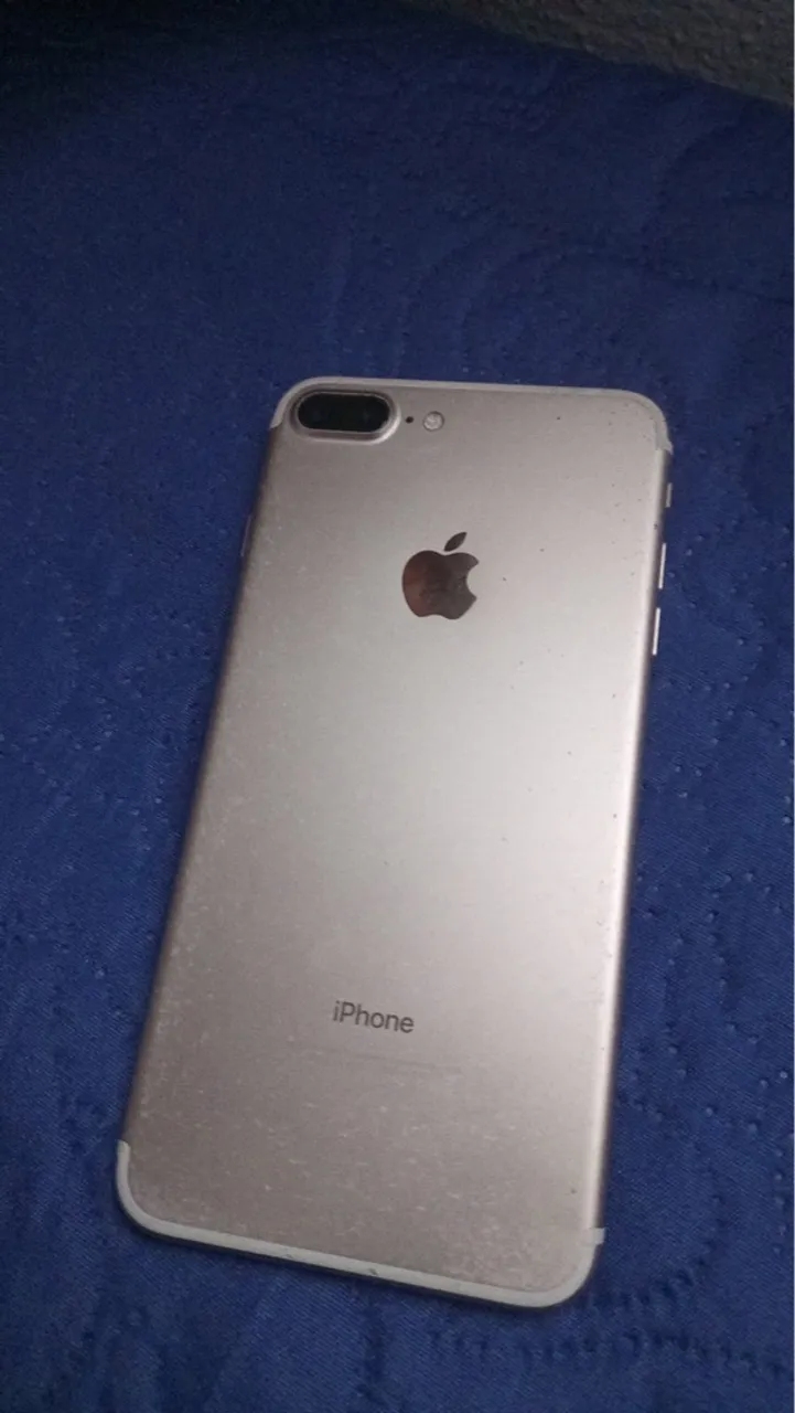 iPhone 7 Plus, bateria está em 100%, em perfeito estado apenas 1 dono