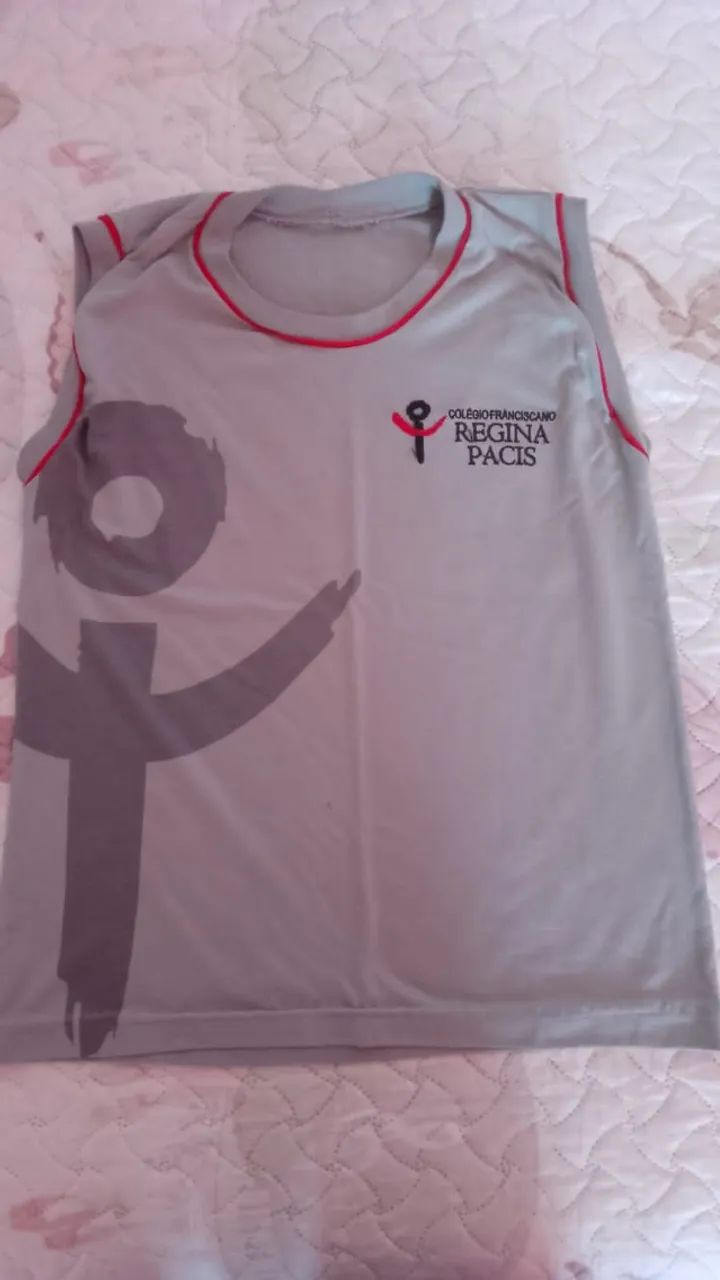 Vendo uniforme Colégio Regina Pacis - Foto 2