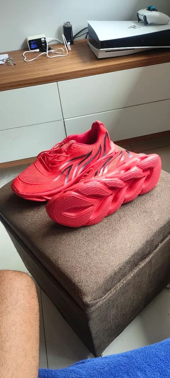 Tênis esportivo vermelho - Foto 2