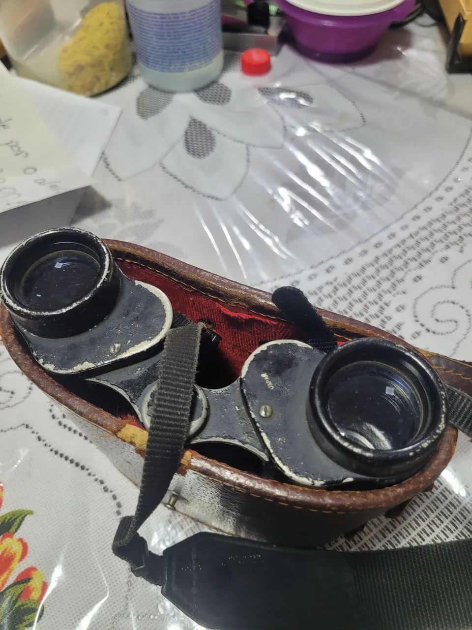 Binóculo antigo ,funcional: