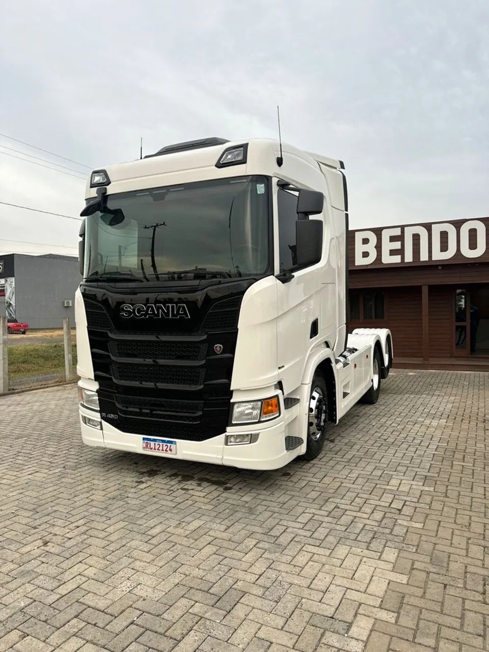 R450 6x2 impecável completo 