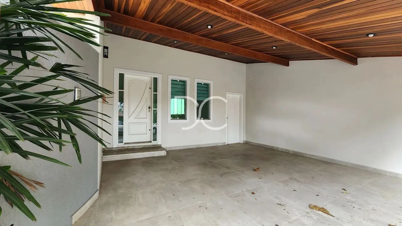 Residencial Granja Olga - Locação Casa Térrea | AT 250 m² | AC 270 m² | 4 Dorm | 2 Suítes  - Foto 2