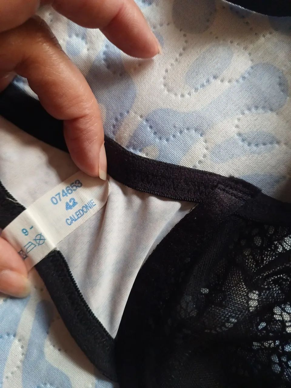Sutiã de renda preto com detalhes em animal print Demillus  - Foto 5