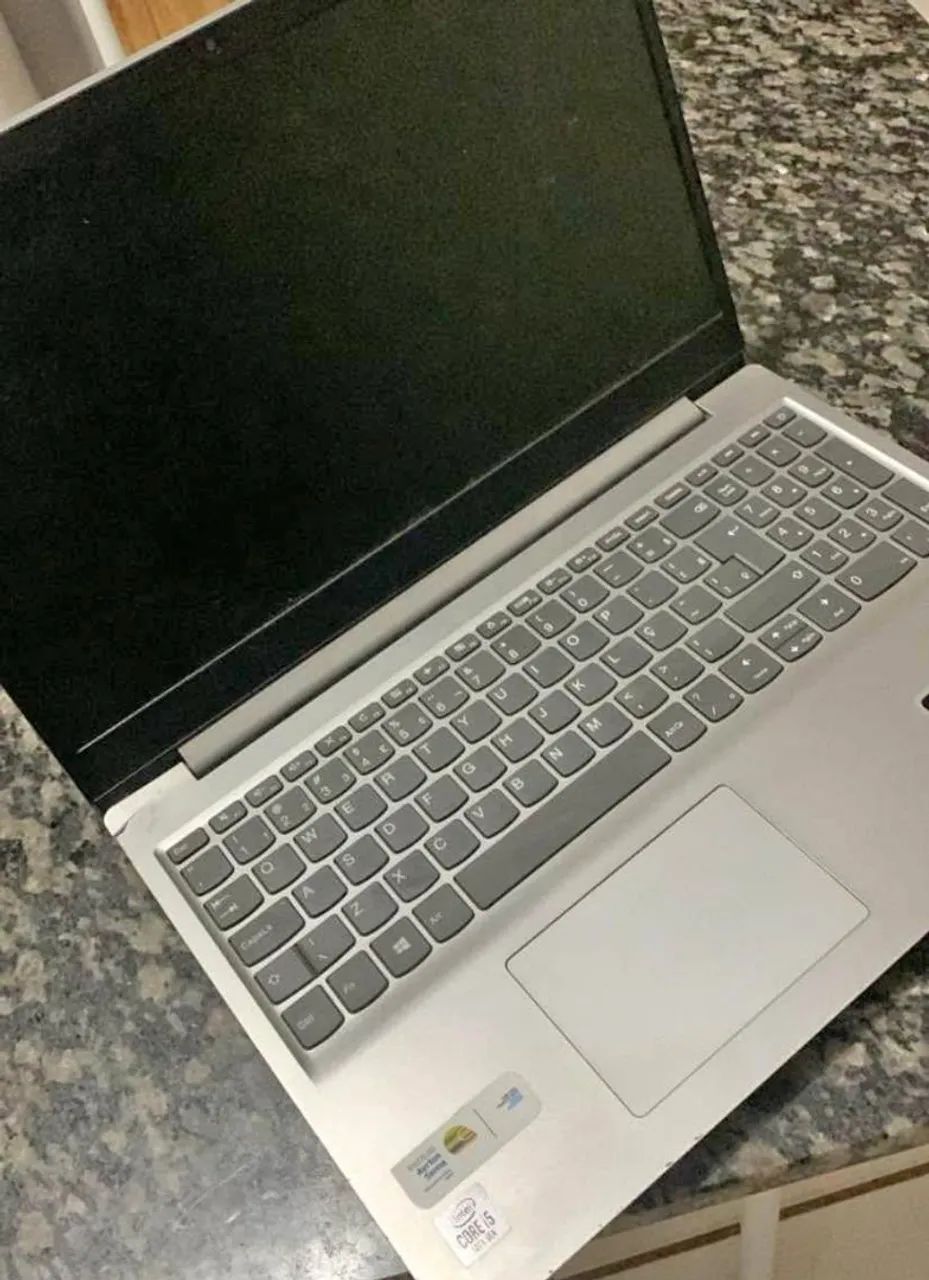 Notebook Lenovo Core i5 ssd 120gb e hd 1 TB 8 gb de ram ddr4