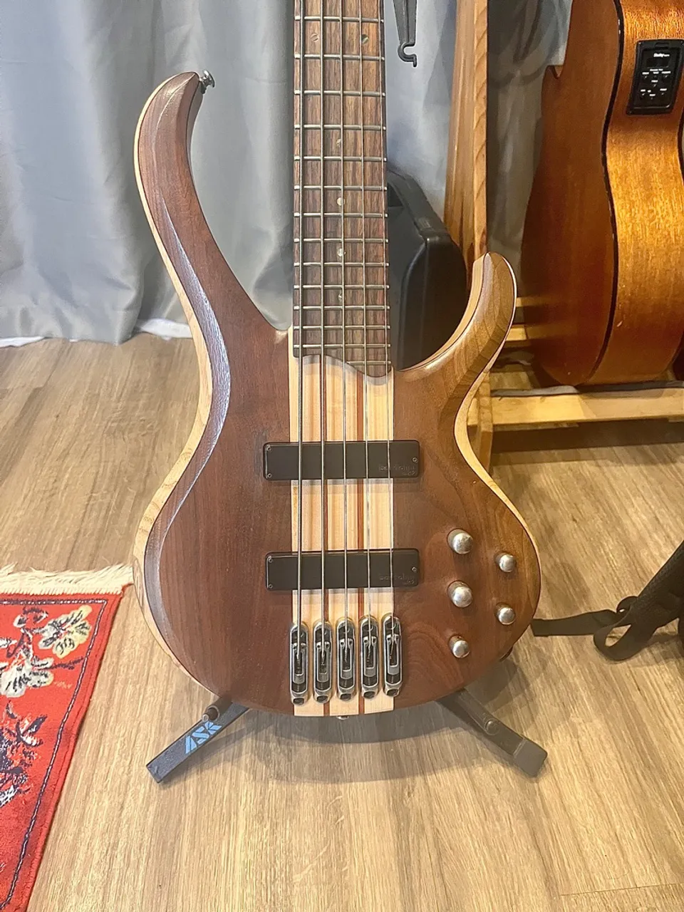 ibanez btb ibanez btb